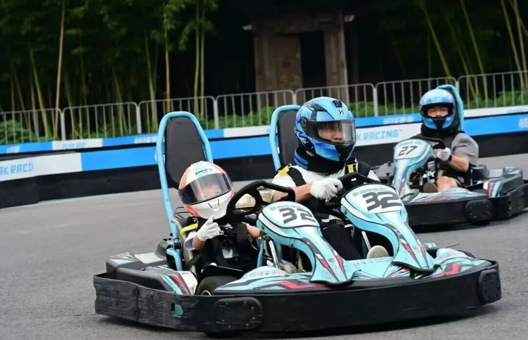 12b76aef8df9b49ff6a953b6bff9acde.jpg