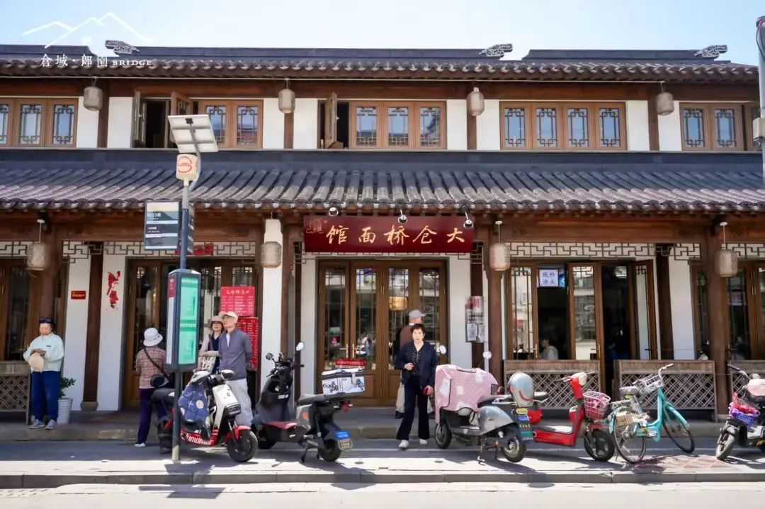 上海这条百年老街藏着最治愈的慢生活——上海热线旅游频道